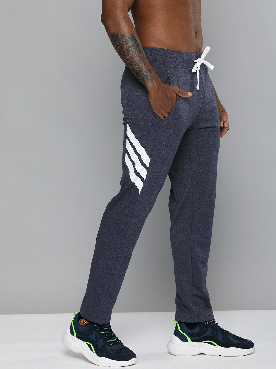 

Kook N Keech Men Navy Blue Solid Straight Fit Regular Track Pants