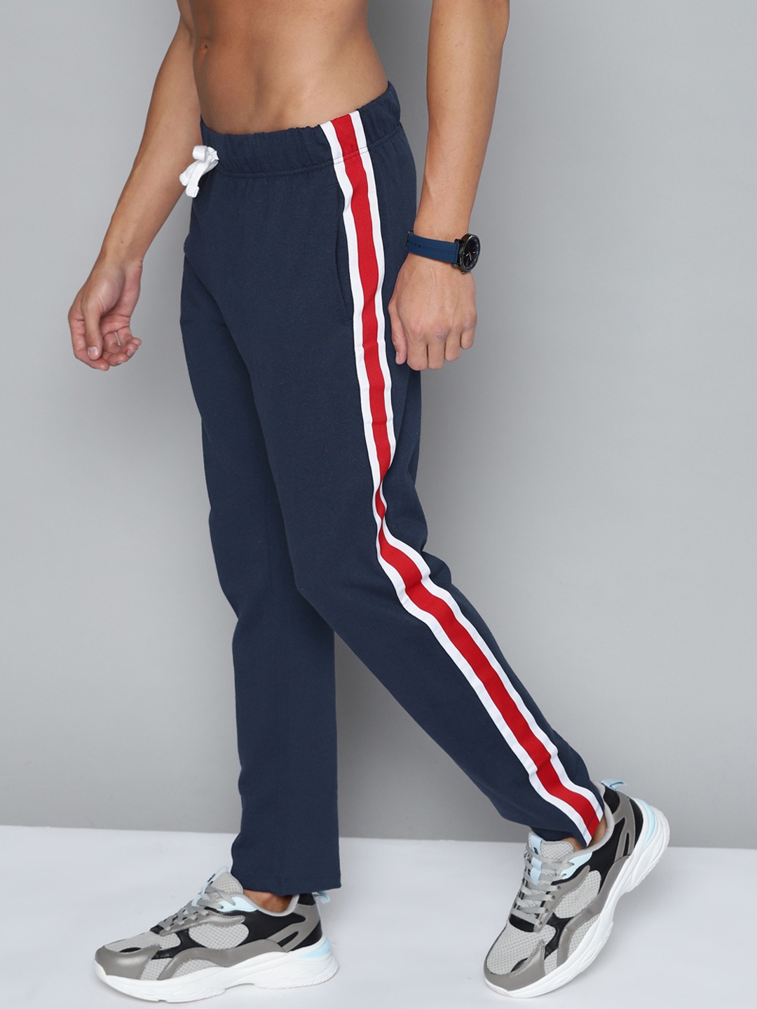 

Kook N Keech Men Navy Blue Solid Track Pants