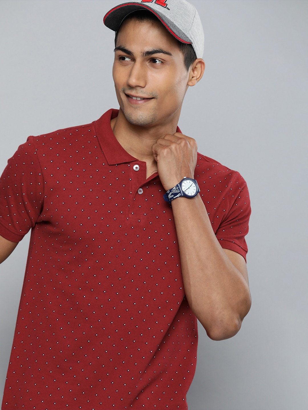 

Harvard Men Maroon & White Ditsy Printed Polo Collar T-shirt