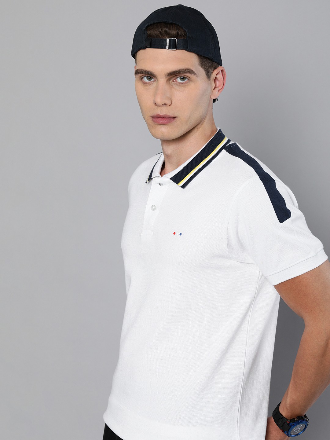 

Harvard Men White Solid Pure Cotton Polo Collar T-shirt