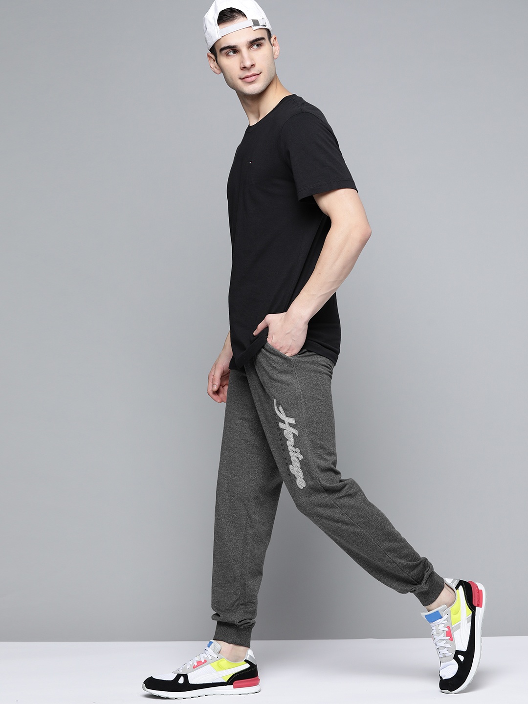 

Harvard Men Charcoal Grey Solid Joggers