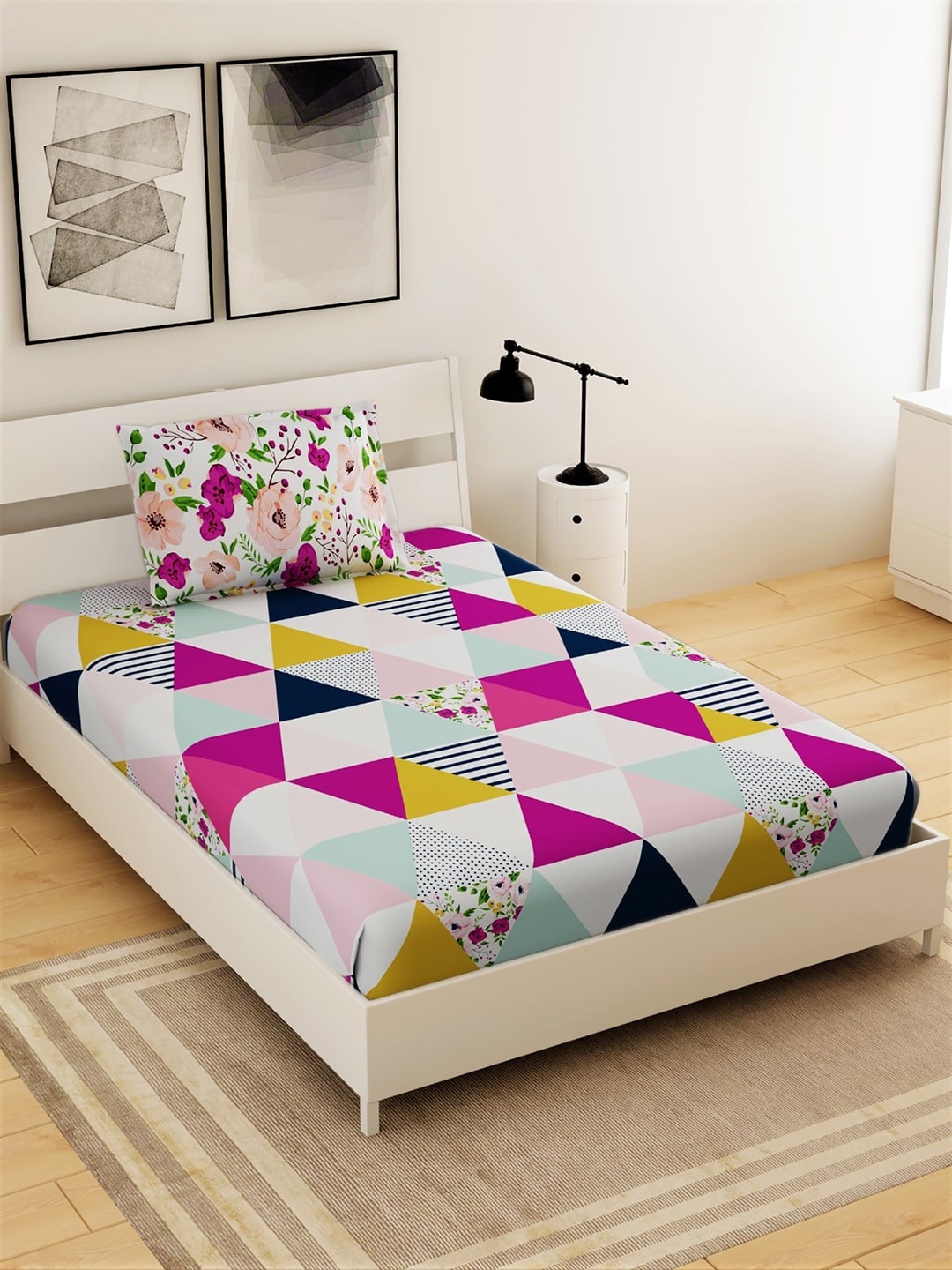 

Salona Bichona White & Pink Geometric 144 TC Polyester 1 Single Bedsheet with 1 Pillow Covers