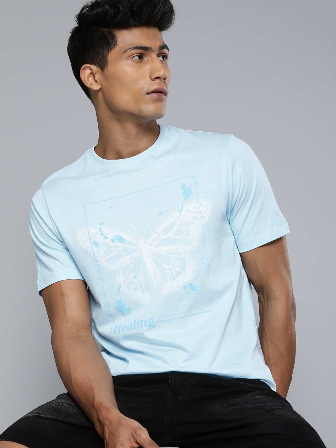 

Kook N Keech Men Blue White Graphic Printed Pure Cotton T-shirt