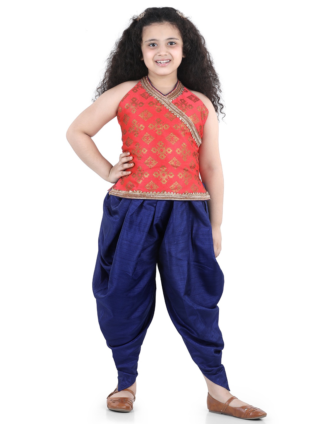

ADIVA Girls Coral & Navy Blue Printed Kurti with Patiala