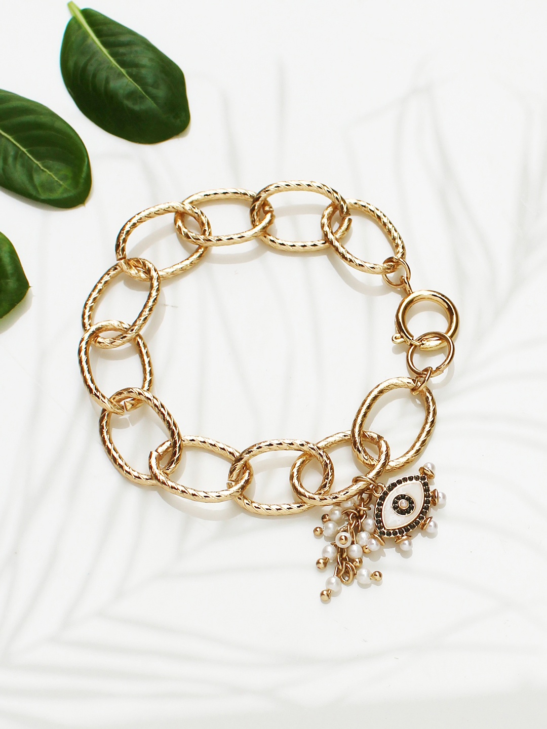 

Runway Ritual Gold-Toned Bracelet
