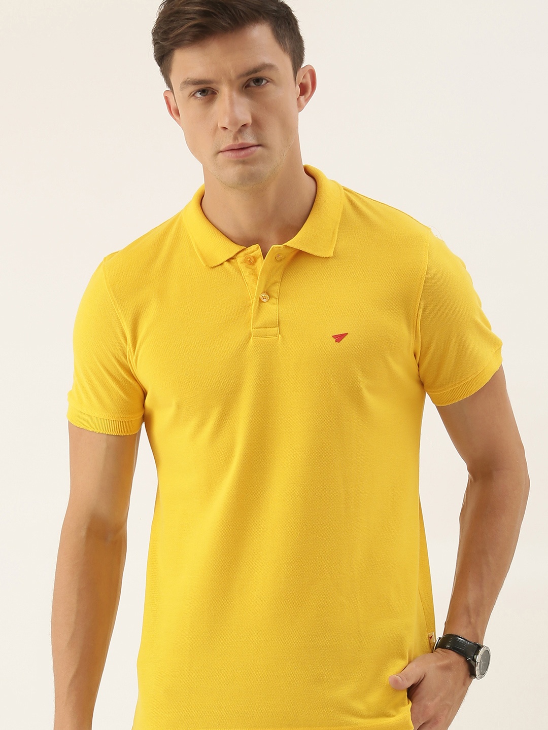 

INVICTUS Men Yellow Polo Collar Pure Cotton T-shirt