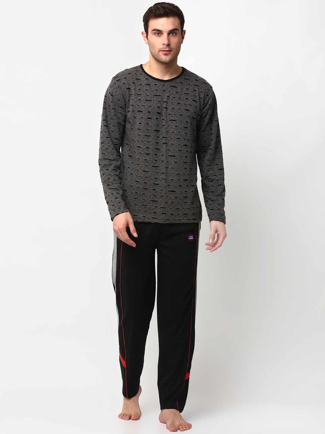 

VIMAL JONNEY Men Black & Charcoal Grey Self Design Night Suit