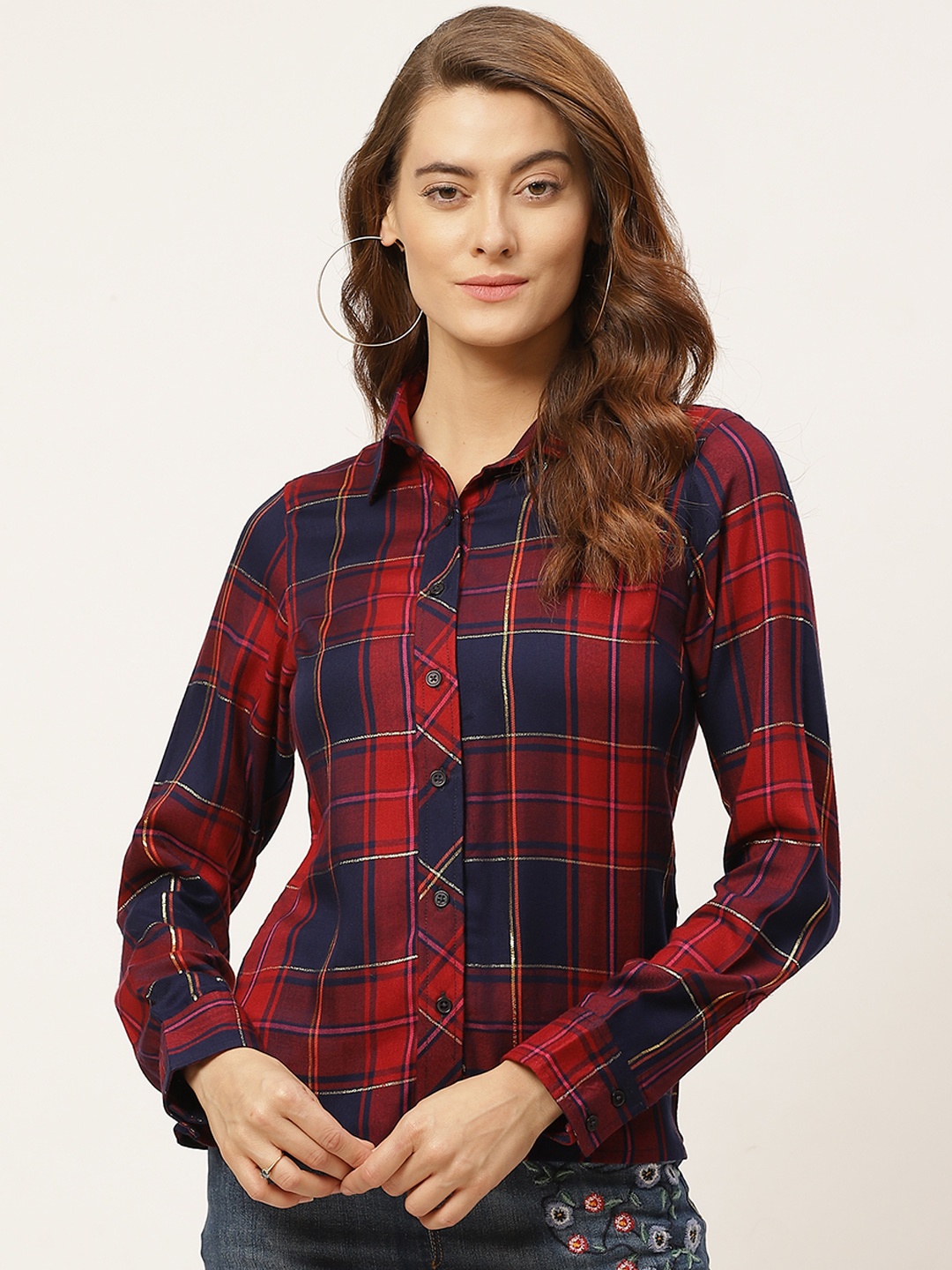 

One Femme Women Navy Blue & Red Smart Regular Fit Checked Pure Cotton Casual Shirt