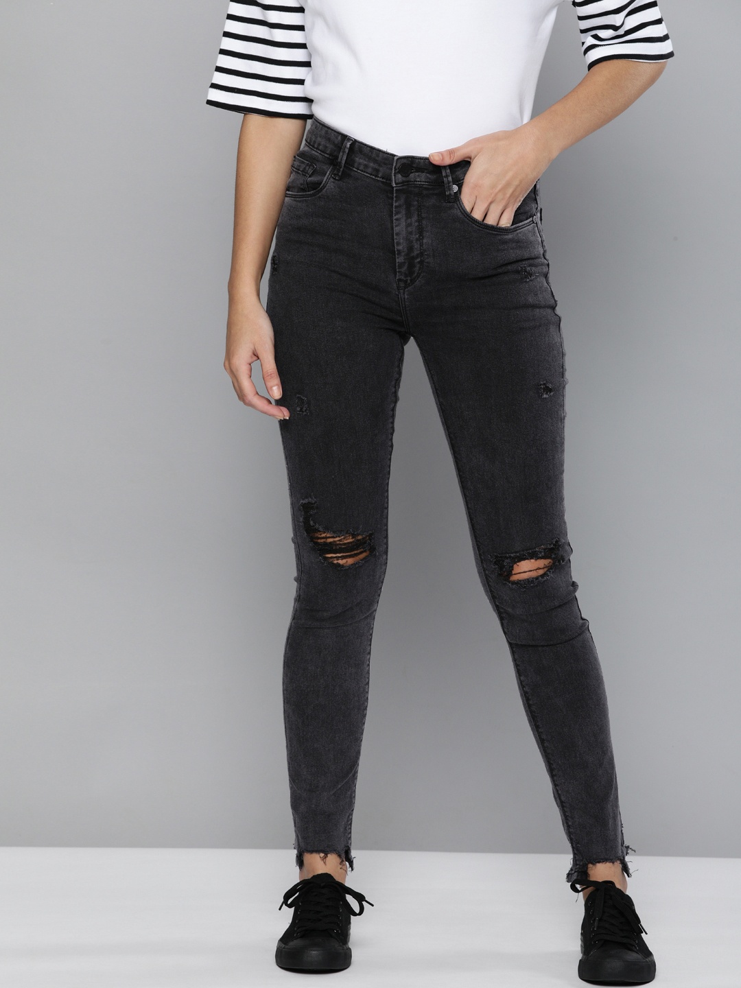 

HERE&NOW Women Black Skinny Fit High-Rise Low Distress Light Fade Stretchable Jeans