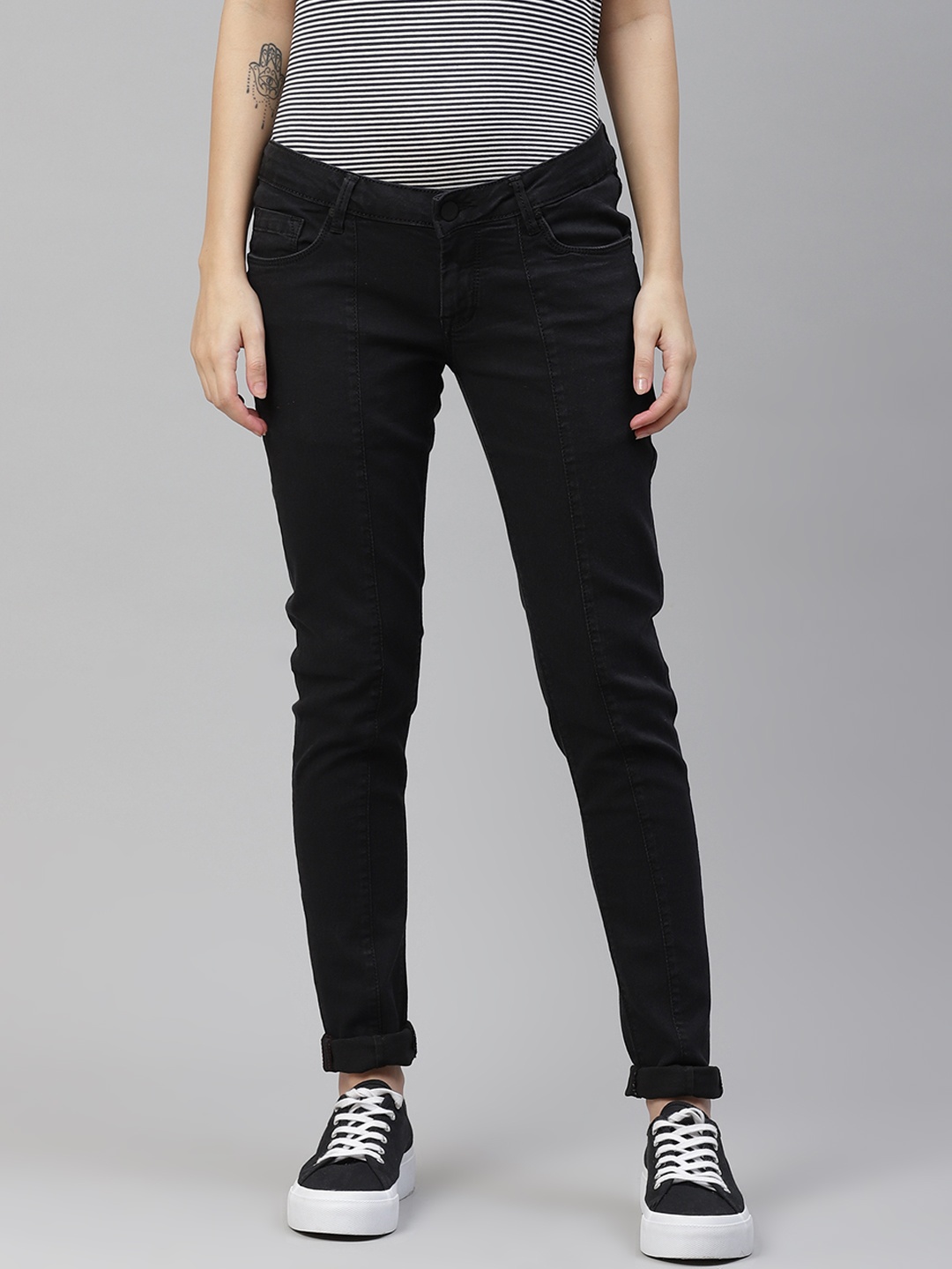 

HERE&NOW Women Black Regular Fit Clean Look Stretchable Jeans
