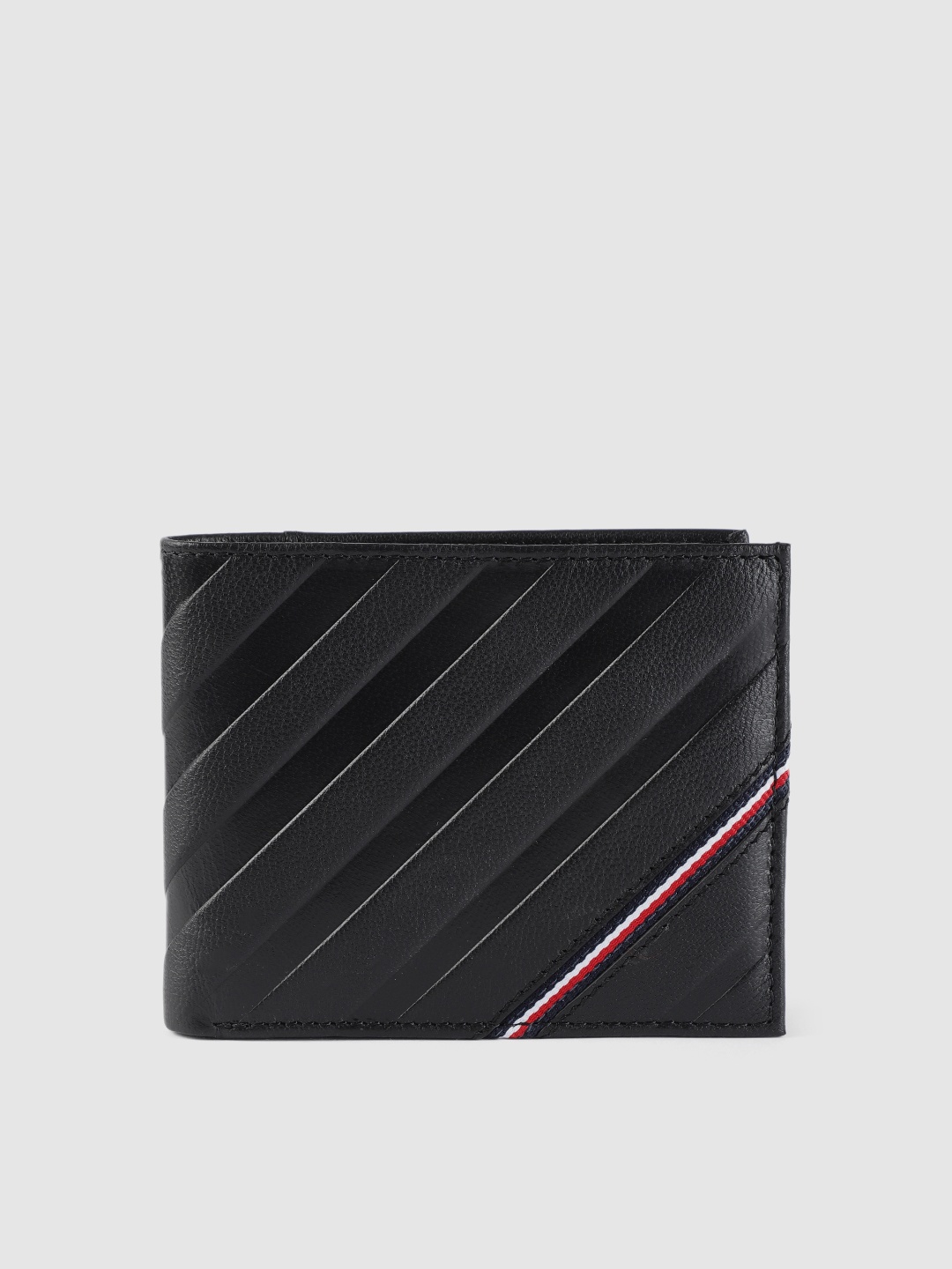 

Tommy Hilfiger Men Black Textured Two Fold Leather Wallet