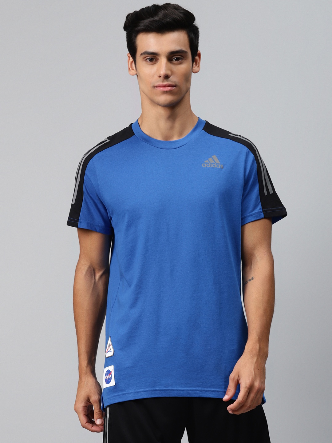 

ADIDAS Men Blue Run It Space Race T-shirt