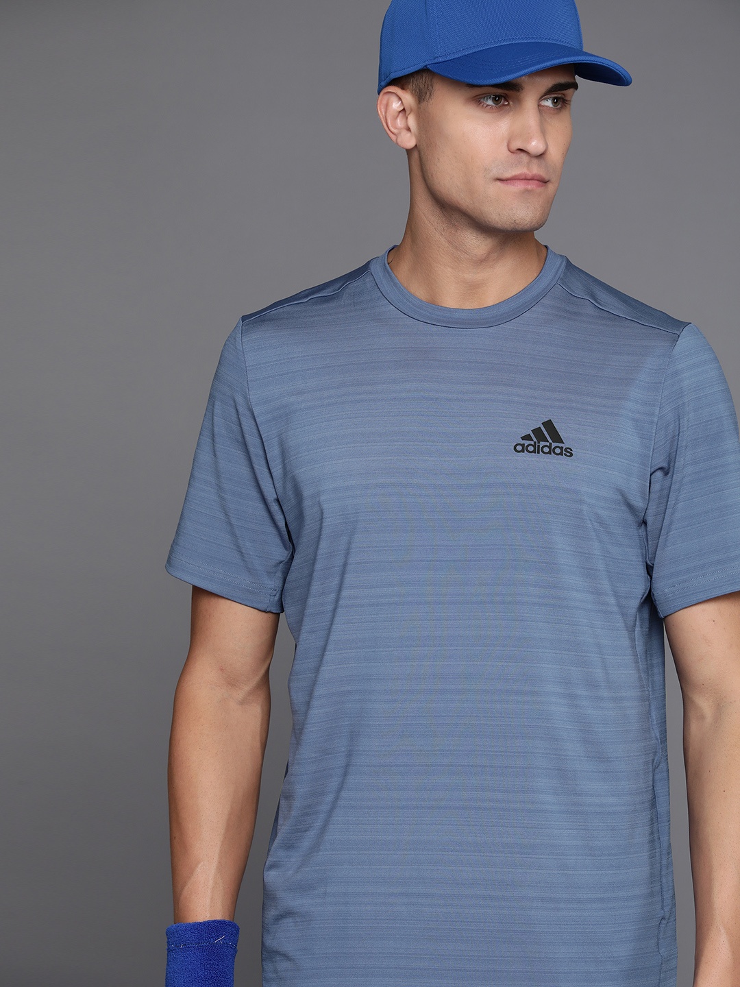 

ADIDAS Men Blue T-shirt