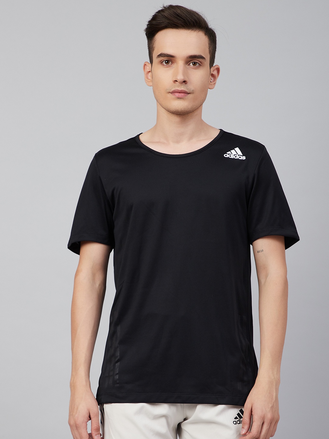 

ADIDAS Men Black Aero3S PB Solid Slim Fit Training Sustainable T-shirt