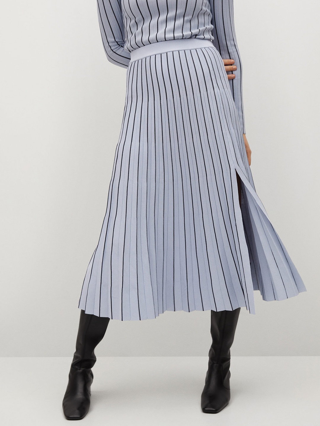 

MANGO Blue & Black Striped Accordion Pleated Midi A-Line Skirt