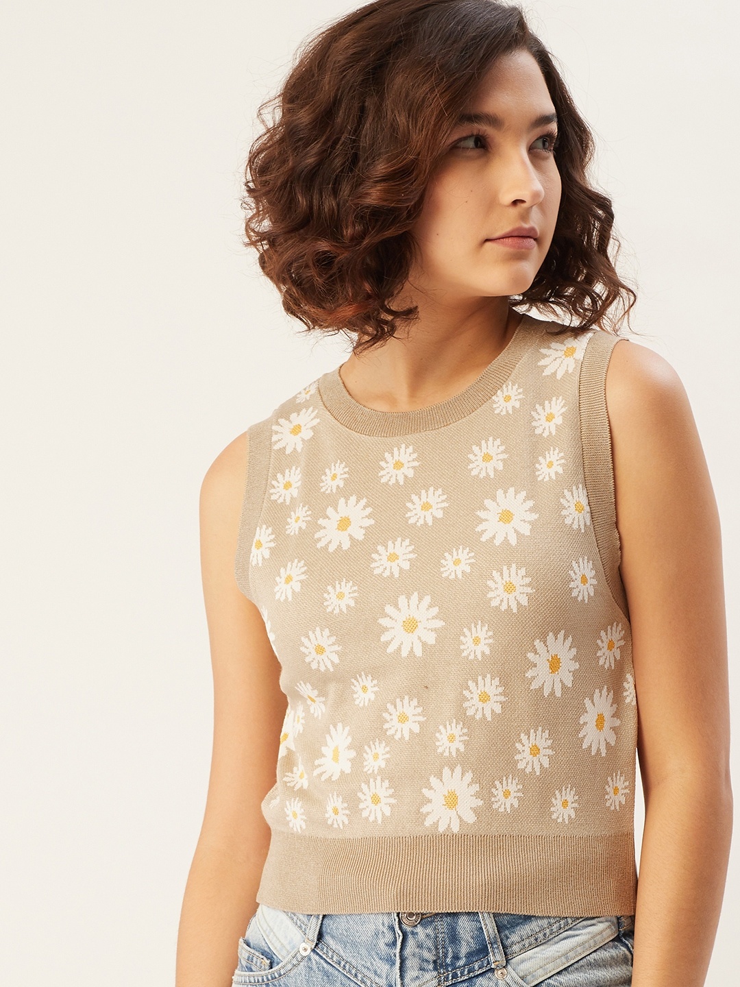 

MANGO Women Grey & White Floral Printed Crop Pullover