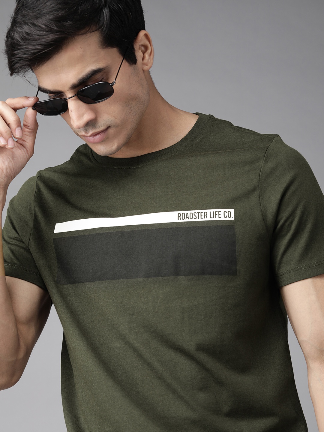 

Roadster Men Olive Green Pure Cotton Printed Pure Cotton T-shirt