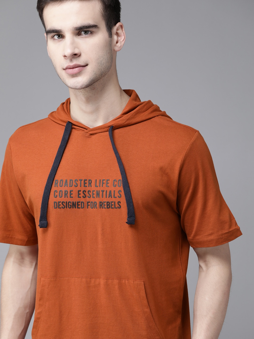 

Roadster Men Rust Brown & Navy Blue Typography Print Cotton Hooded T-shirt
