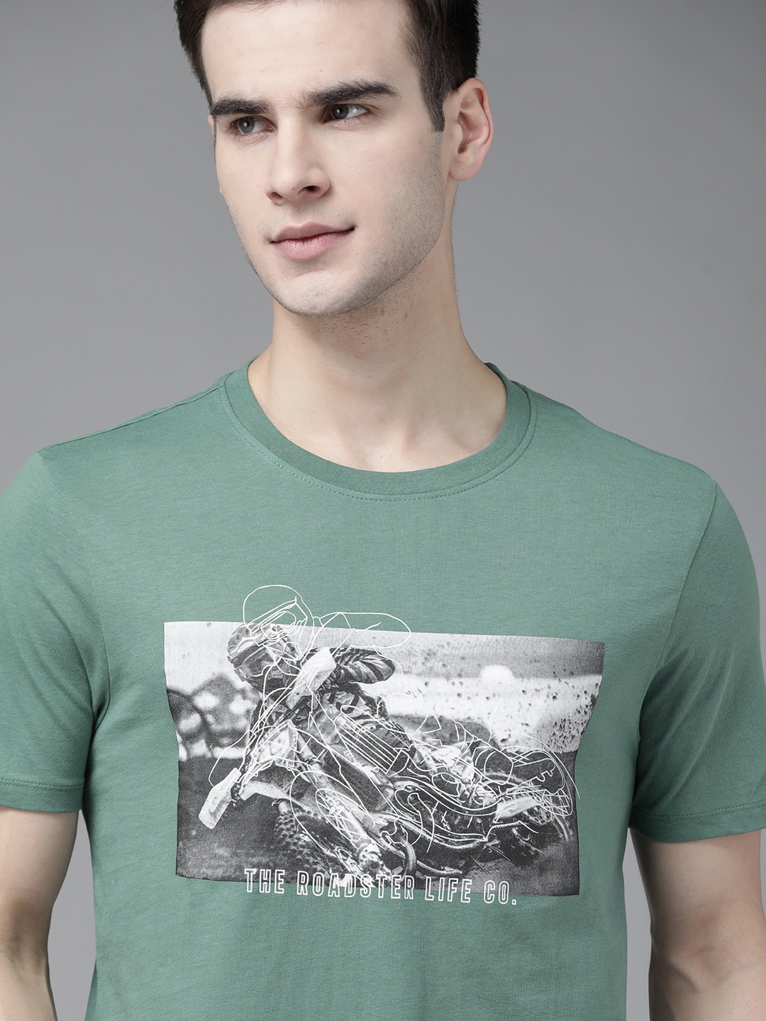 

Roadster Men Green & Grey Biker Printed Pure Cotton T-shirt