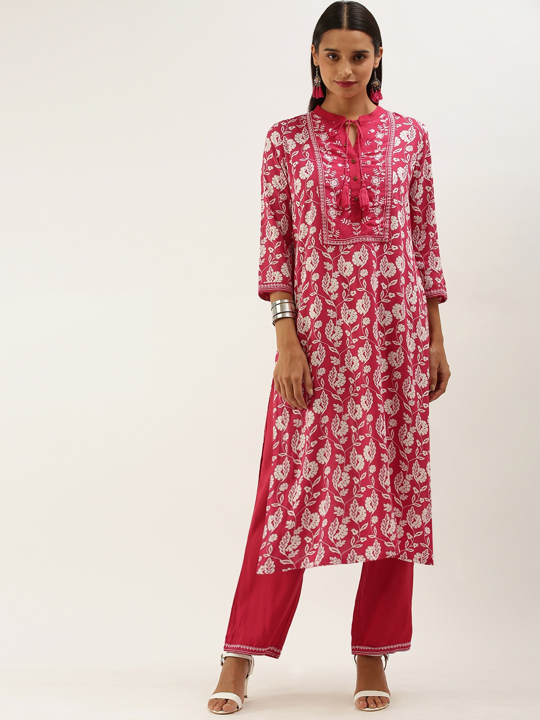 

Moda Rapido Women Pink & Off-White Printed Kurta with Palazzos