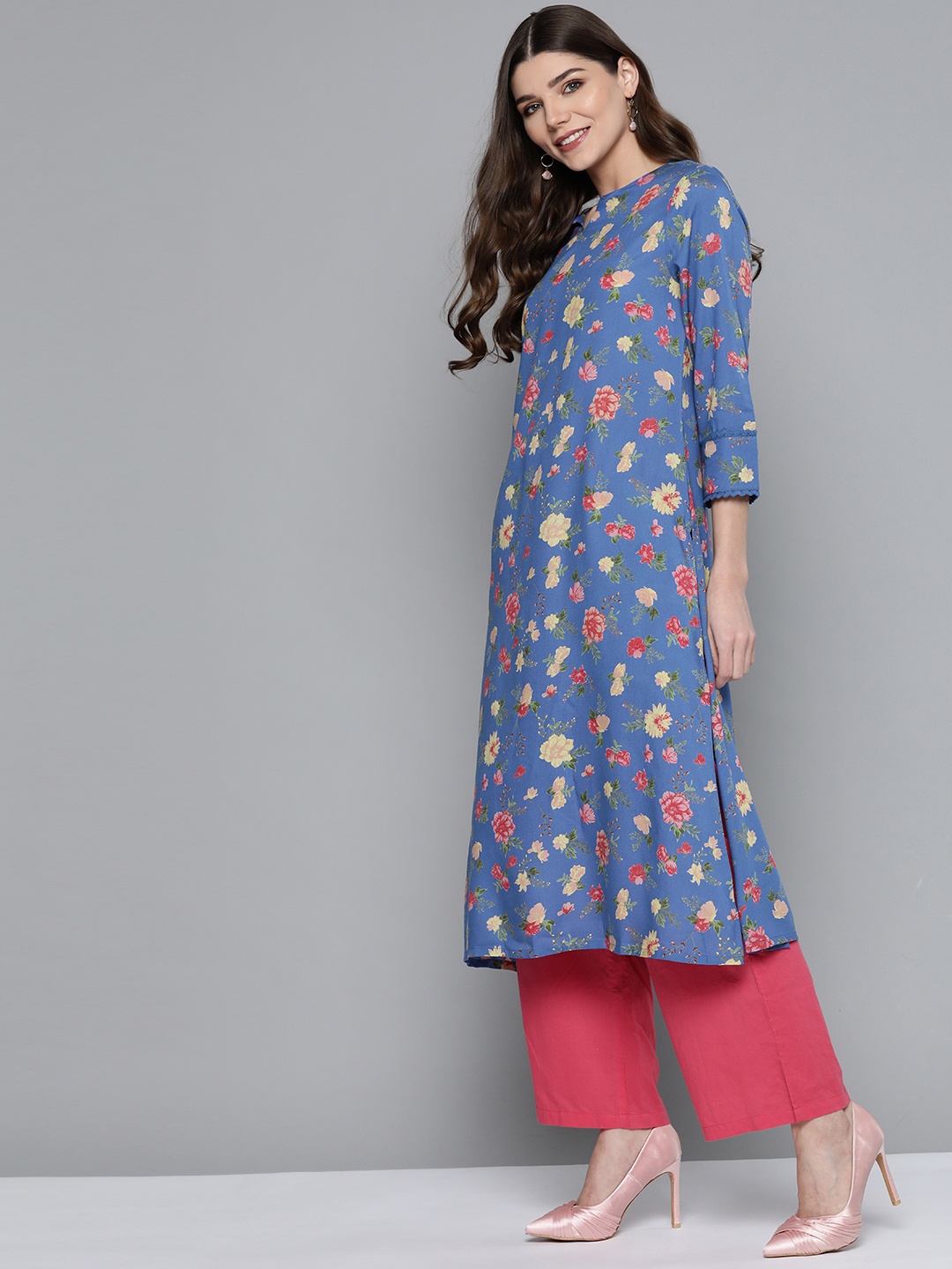 

HERE&NOW Women Blue & Peach-Coloured Floral Printed Floral Kurta