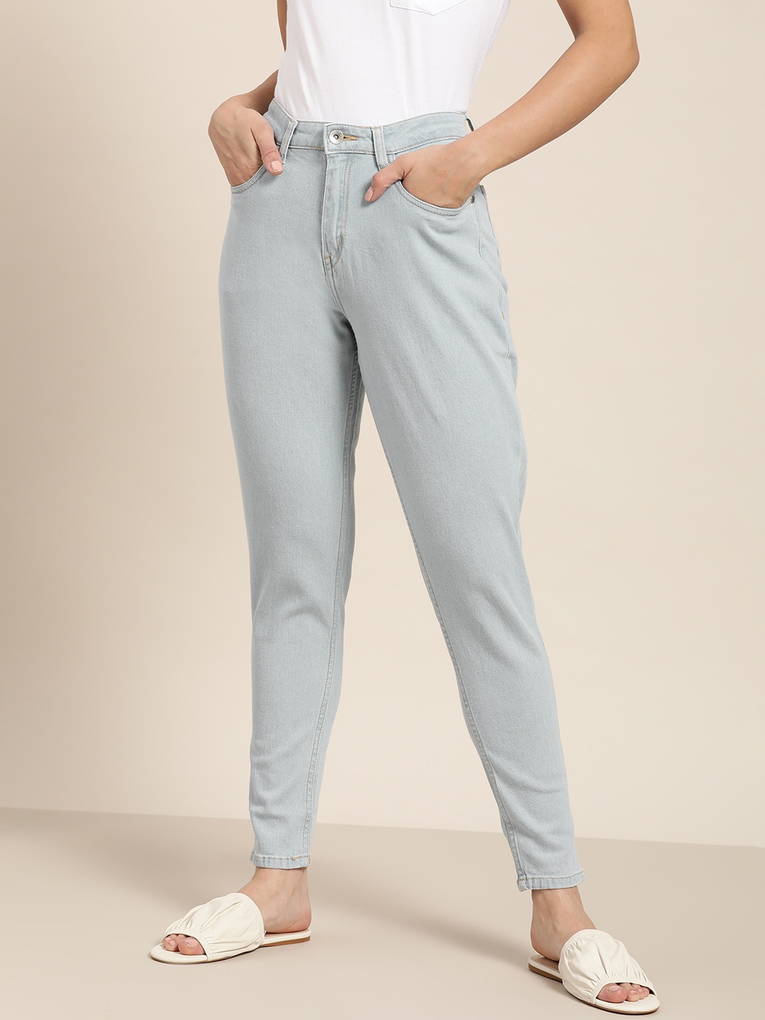

ether Women Blue Tapered Fit Stretchable Jeans