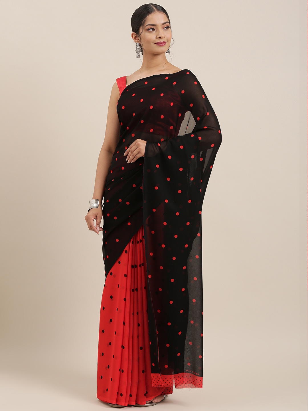 

Moda Rapido Black & Red Printed Saree