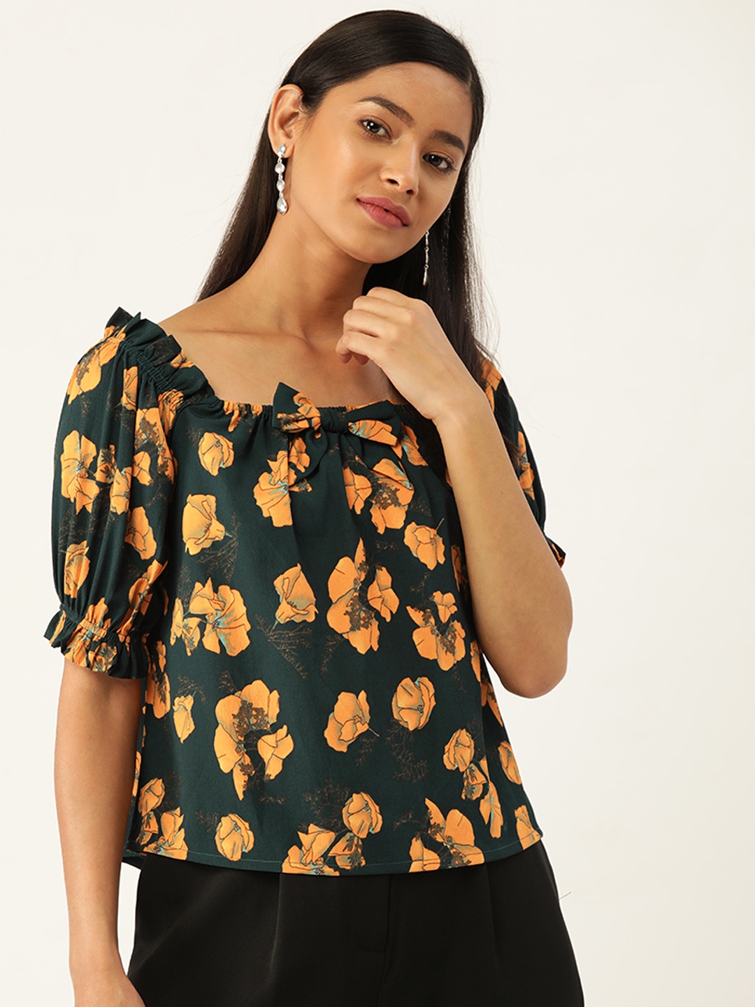 

Trend Arrest Green & Orange Floral Printed Puff Sleeves Boxy Top