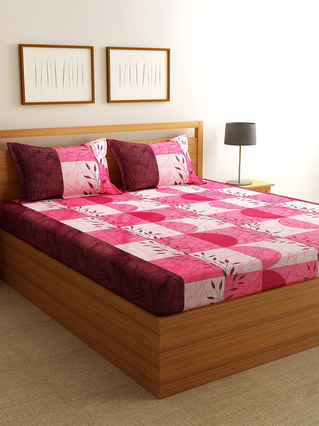 

Florida Coral & Pink Floral 144 TC Polycotton 1 Queen Bedsheet with 2 Pillow Covers