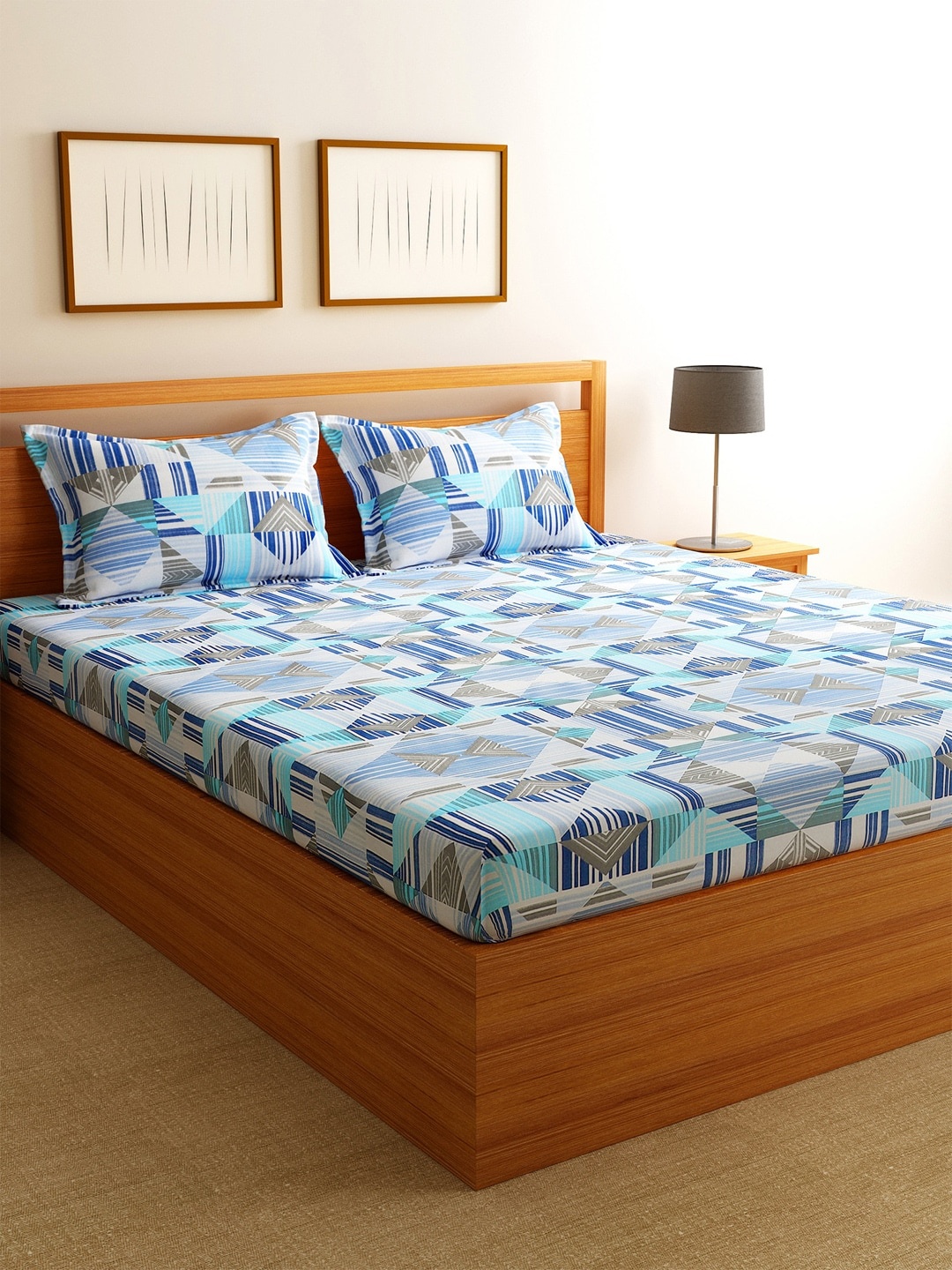 

Florida Blue & Grey Geometric 144 TC Polycotton 1 King Bedsheet with 2 Pillow Covers