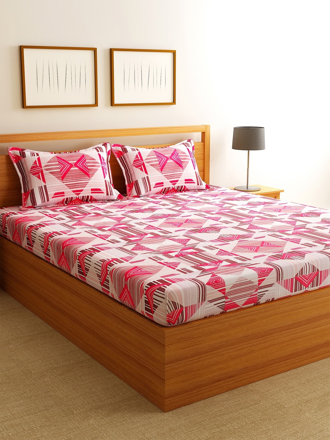 

Florida Pink & Cream-Coloured Geometric 144 TC Cotton 1 King Bedsheet with 2 Pillow Covers