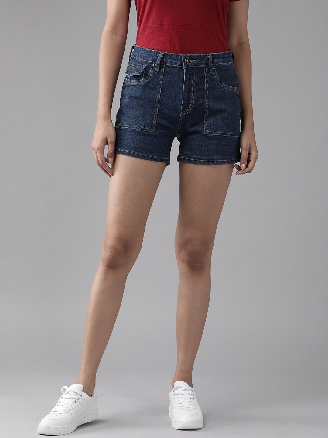 

Roadster X DISCOVERY ADVENTURES Women Navy Blue Denim Shorts