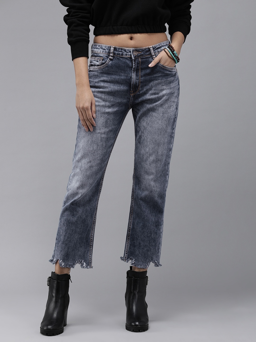 

Roadster Women Blue Straight Fit Light Fade Stretchable Jeans