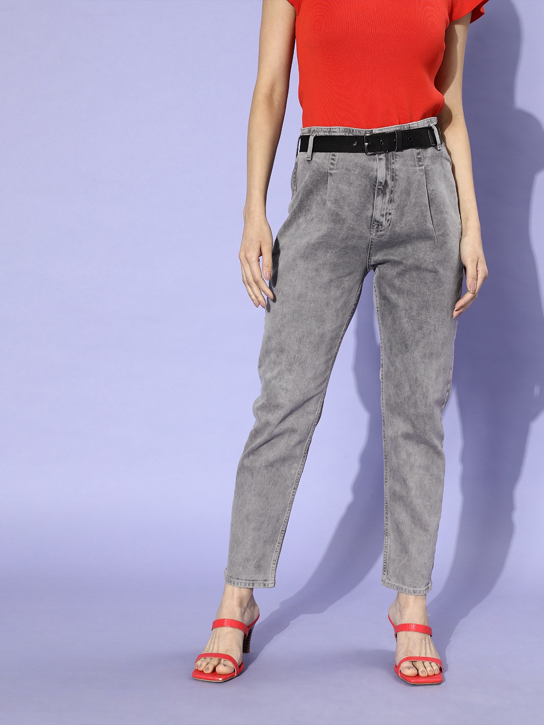 

Roadster Women Alluring Grey Mid-Rise Boyfriend Fit Stretchable Jeans