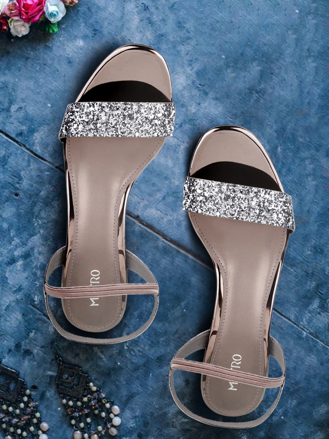 

Metro Women Grey Woven Design Peep Toes