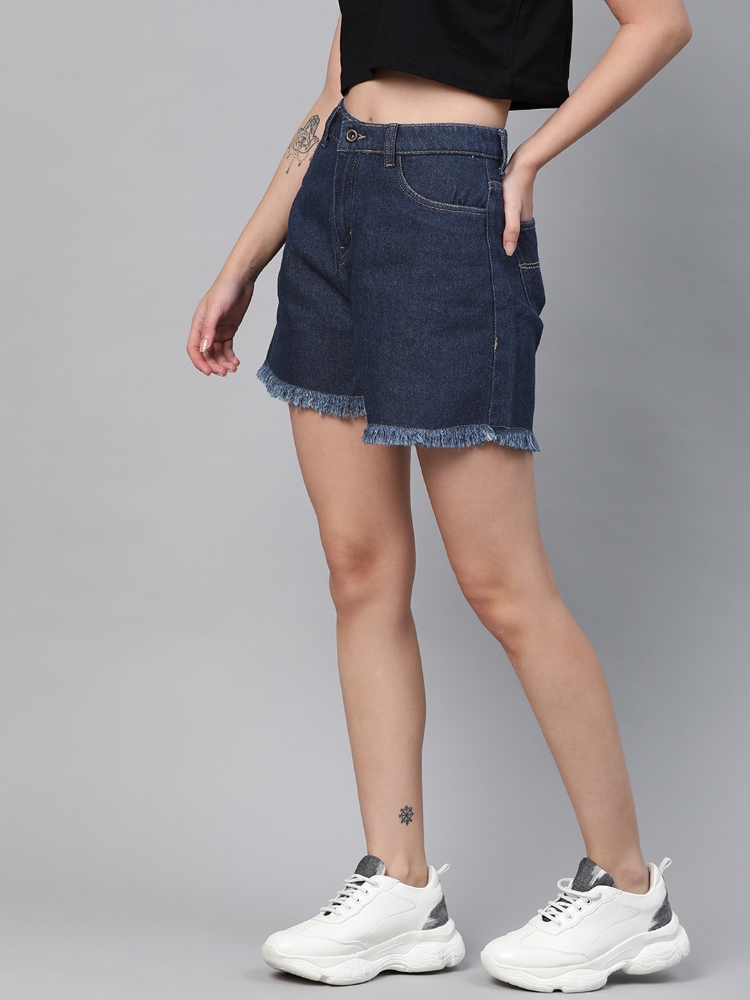 

Roadster Women Blue Loose Fit Mid-Rise Denim Shorts