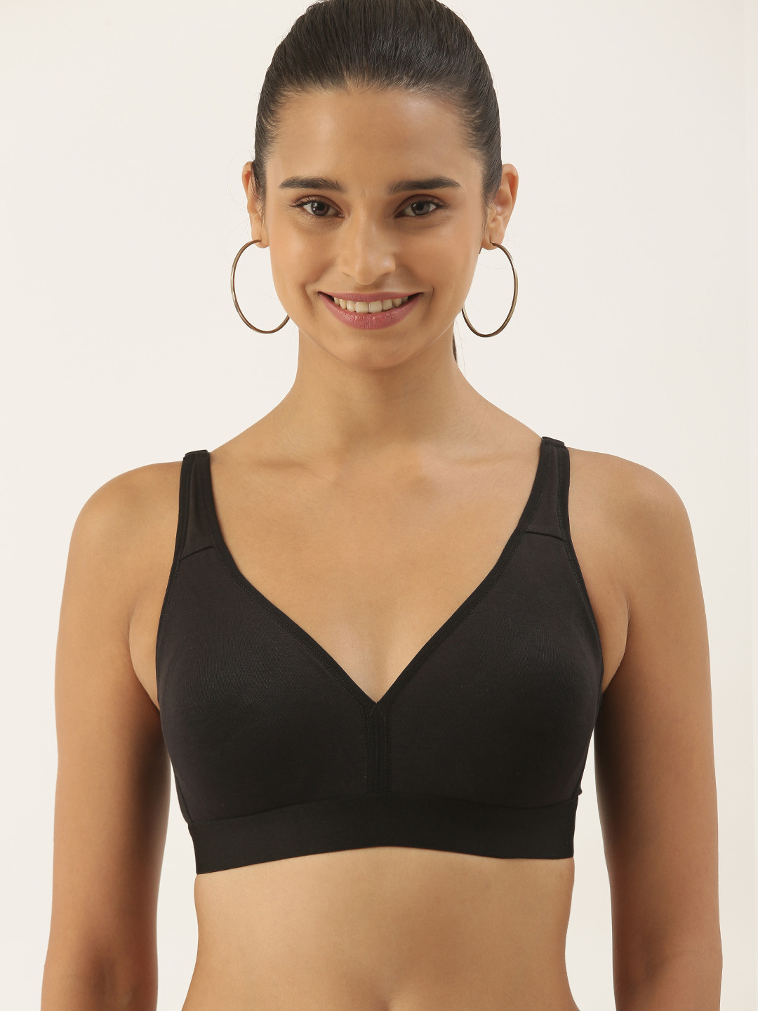 

DressBerry Black Plunge Bra Full Coverage