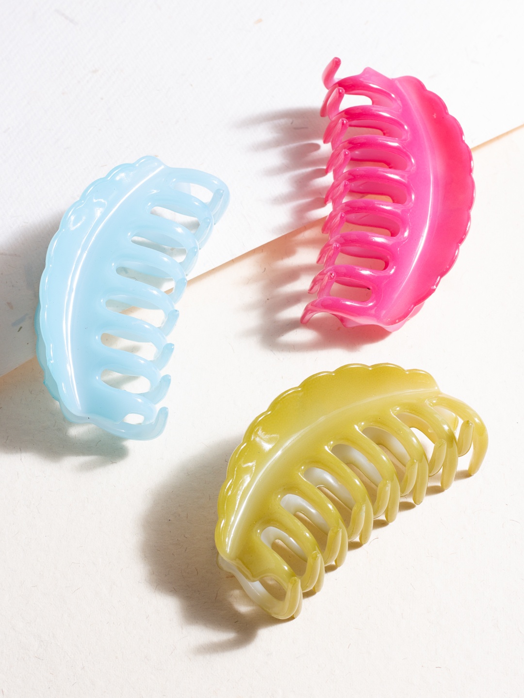 AccessHer Pack of 3 Assorted Claw Clip