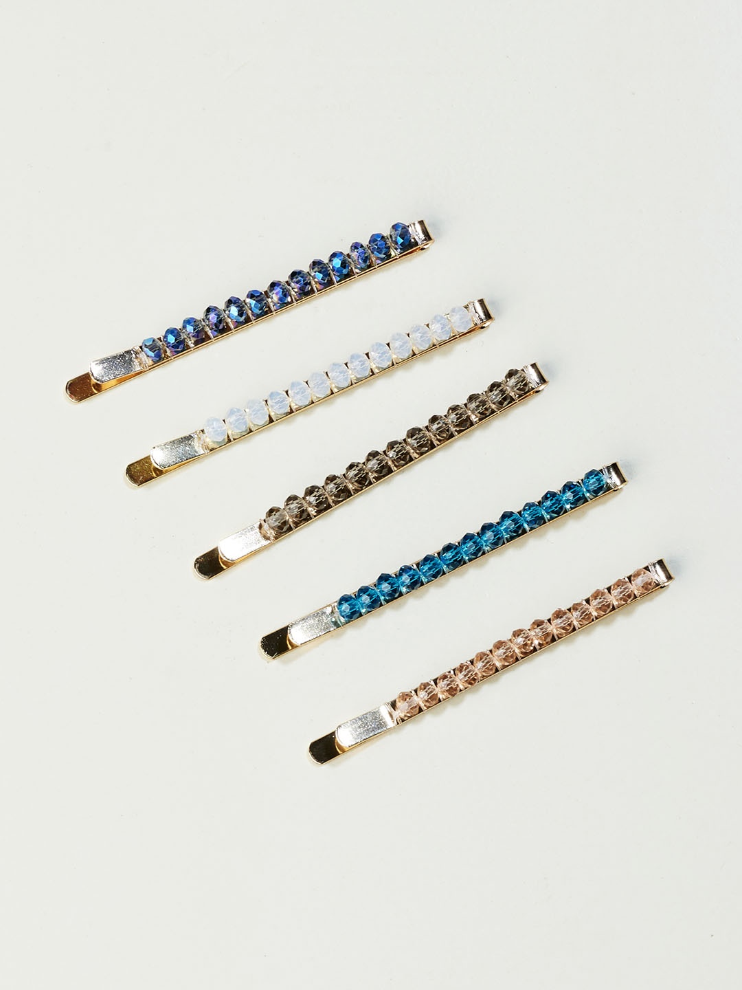 

Runway Ritual Gold-Toned & White Set of 5 Beaded Tic Tac Hair Clip