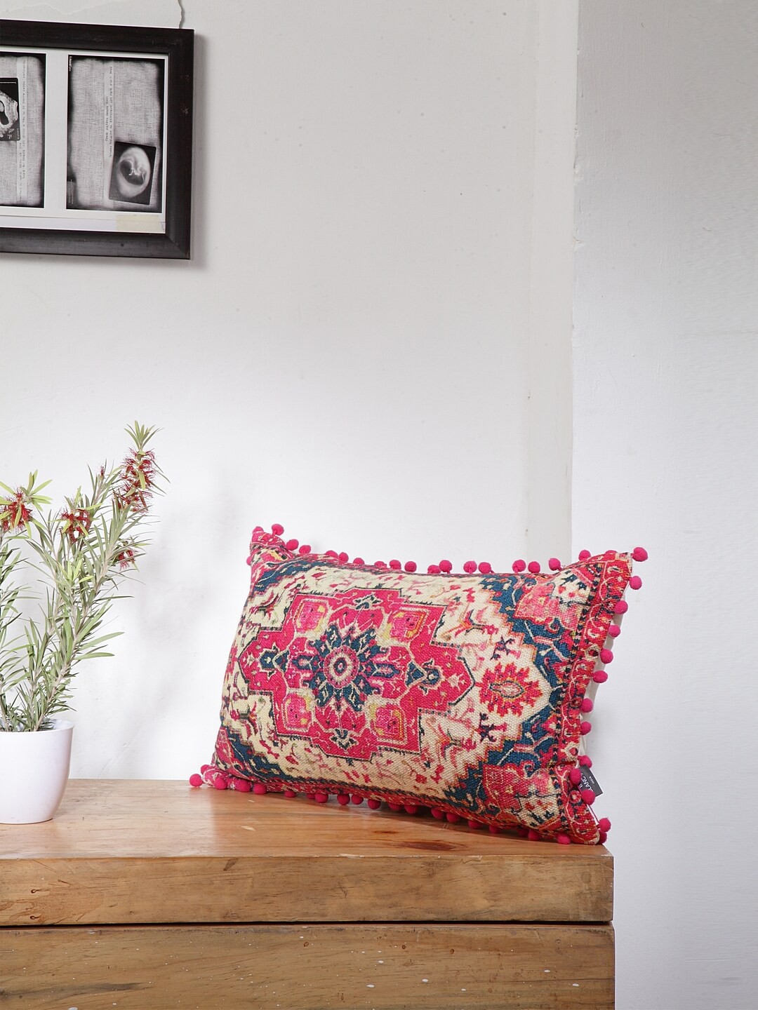 

BLANC9 Pink & Blue Ethnic Motif Printed Rectangular Cushion Cover