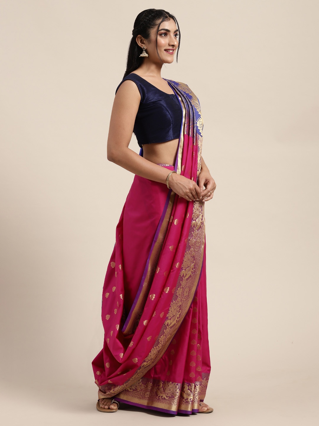 

Mitera Magenta Pink & Golden Art Silk Woven Design Kanjeevaram Saree