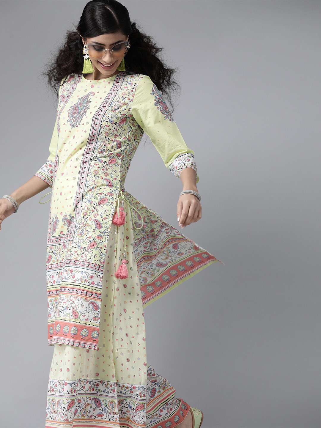 

Juniper Women Lime Green & Pink Cambric Cotton Paisley Print Kurta with Palazzos