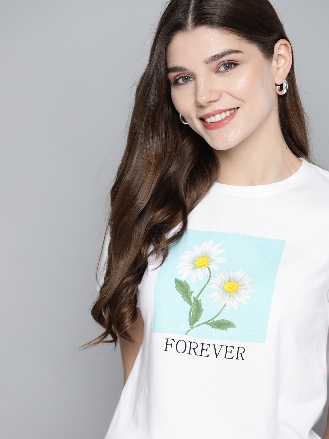 

Mast & Harbour Women White & Blue Printed Round Neck T-shirt