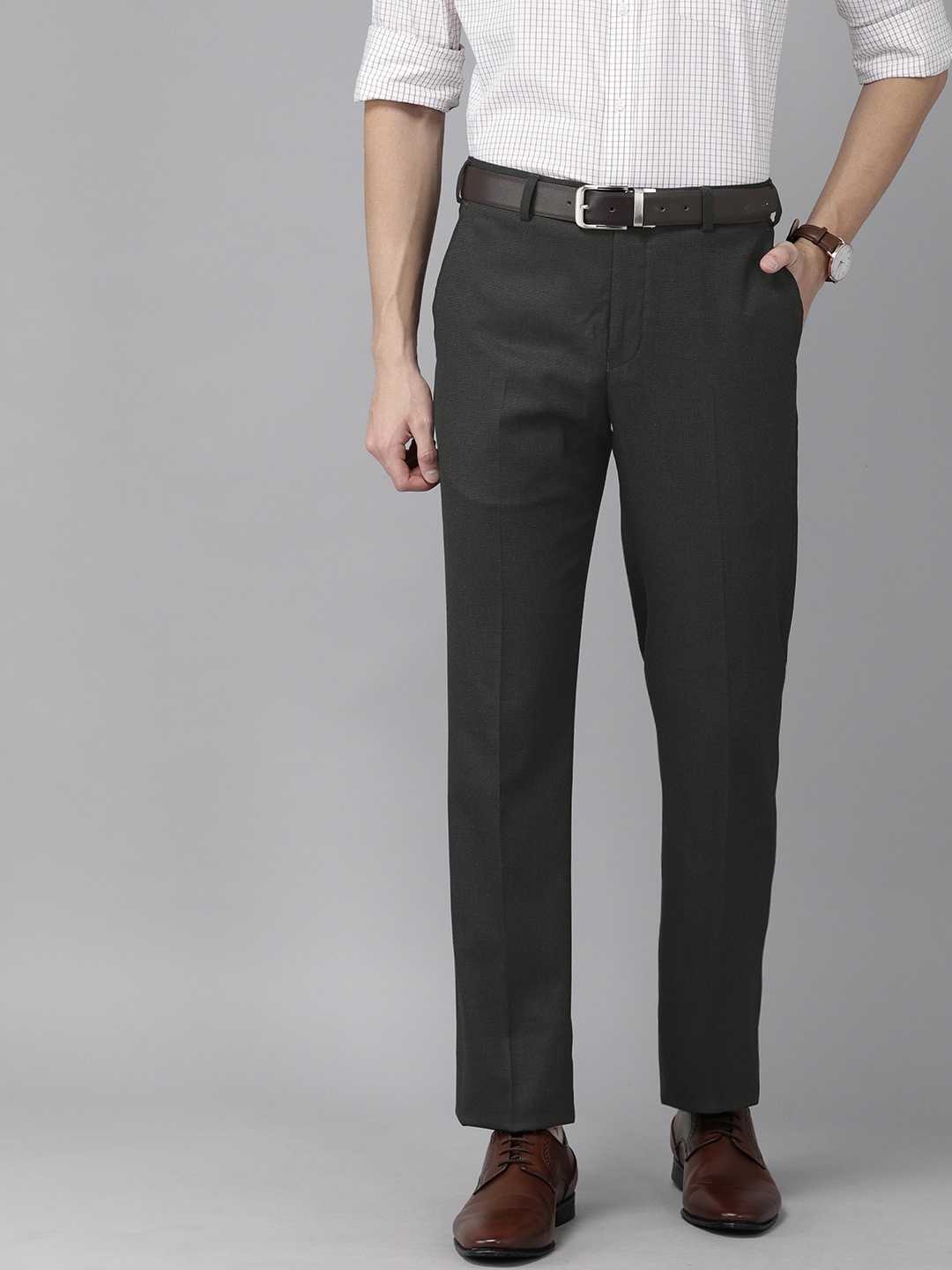 

Park Avenue Men Grey Regular Fit Solid Formal Trousers