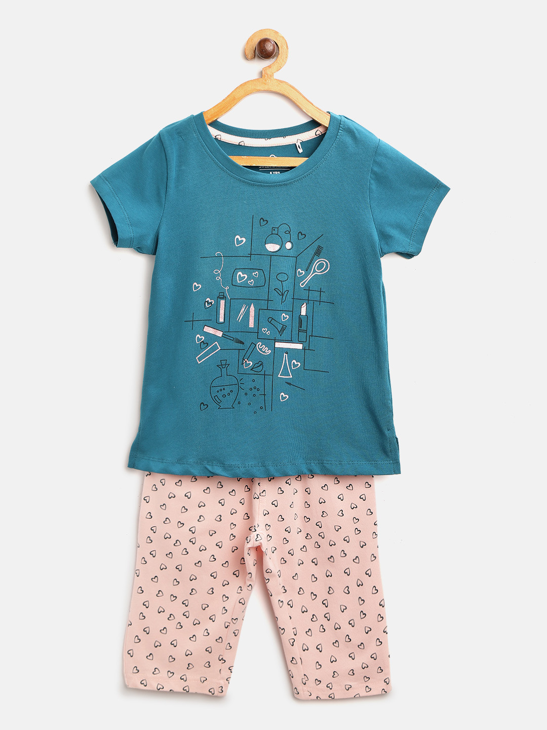 

Sweet Dreams Girls Teal Green & Peach-Coloured Conversational Print Night suit