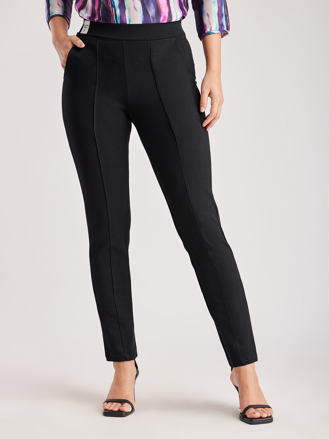 

FableStreet Women LivIn Straight Fit Formal Trousers, Black