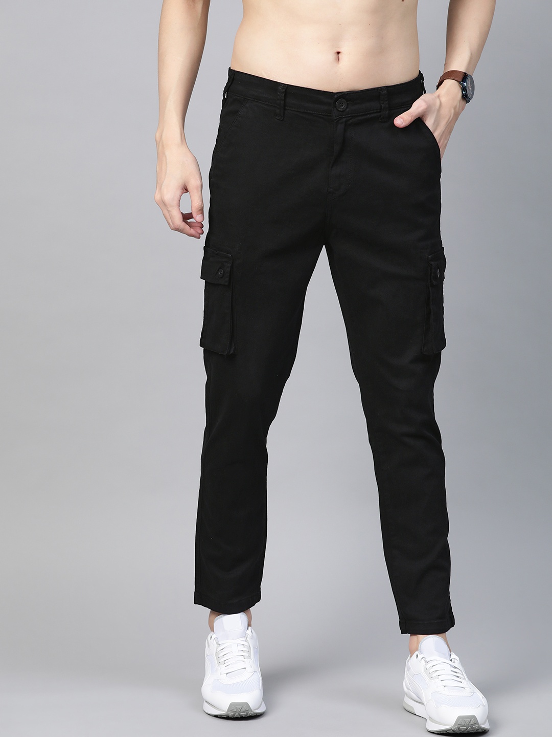 

HERE&NOW Men Black Cargo Trousers