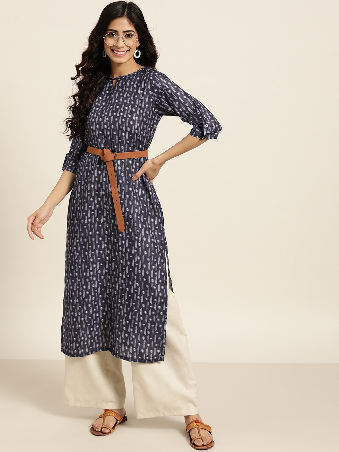 

Sangria Women Navy Blue & White Geometric Printed Kurta