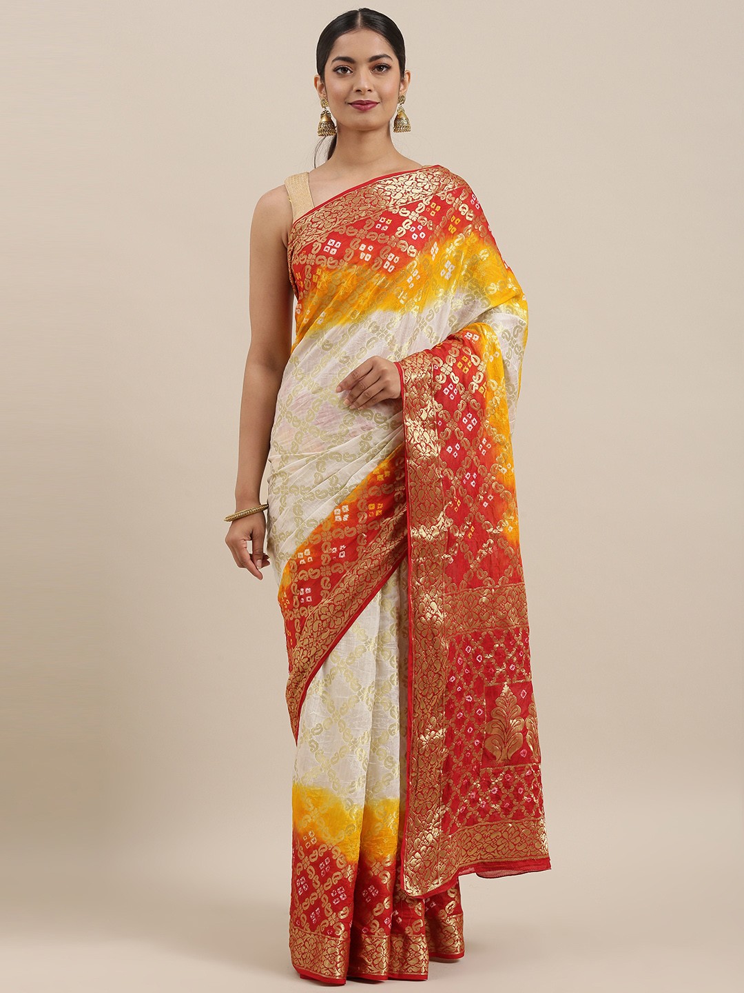 

Geroo Jaipur Hand Dyed Red & White Garchola Bandhani Sustainable Saree
