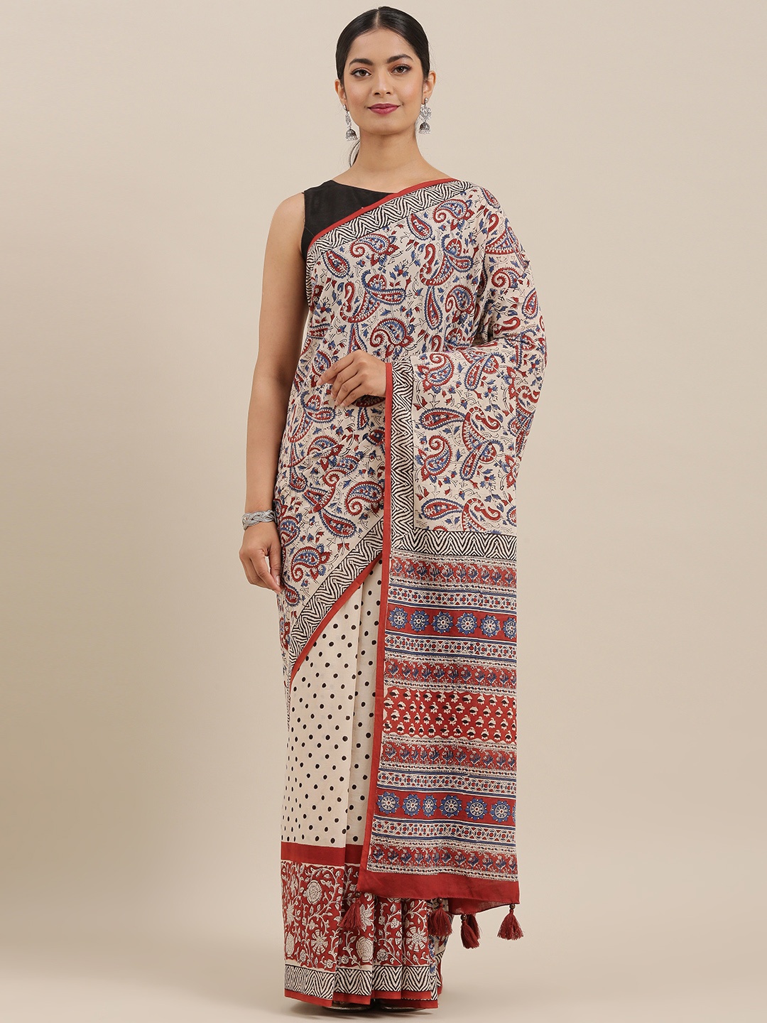 

Geroo Jaipur Off-White & Red Bagru Hand Block Printed Pure Cotton Saree